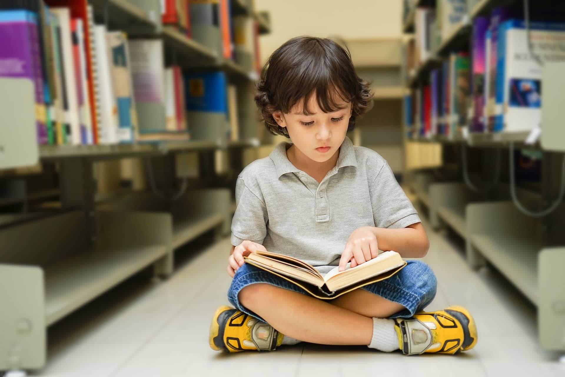 TIPS TO CONVINCE KIDS TO READ THE BEST CHILD BOOKS ONLINE